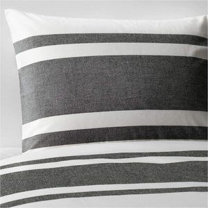 Ikea Duvet Cover - Full/Queen Bjornloka 602.409.45